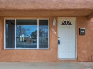 9924 Leyendecker Rd NE, Albuquerque, NM 87112