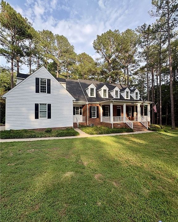 1st image of 104 Petersburg Rd