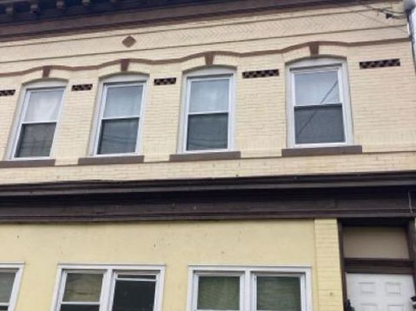 52 Talmage Ave, Bound Brook, NJ 08805