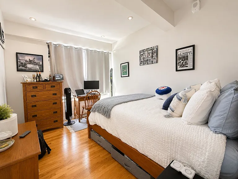 12 Stoneholm St #623 — Photo 9