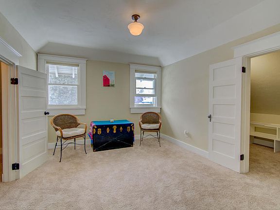 5th image of 1012 N 7th St