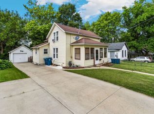 815 Madison Ave, Dixon, IL 61021