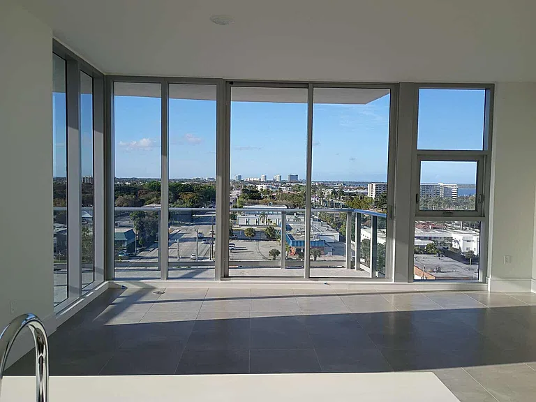 220 Lake Shore Dr #823 — Photo 13