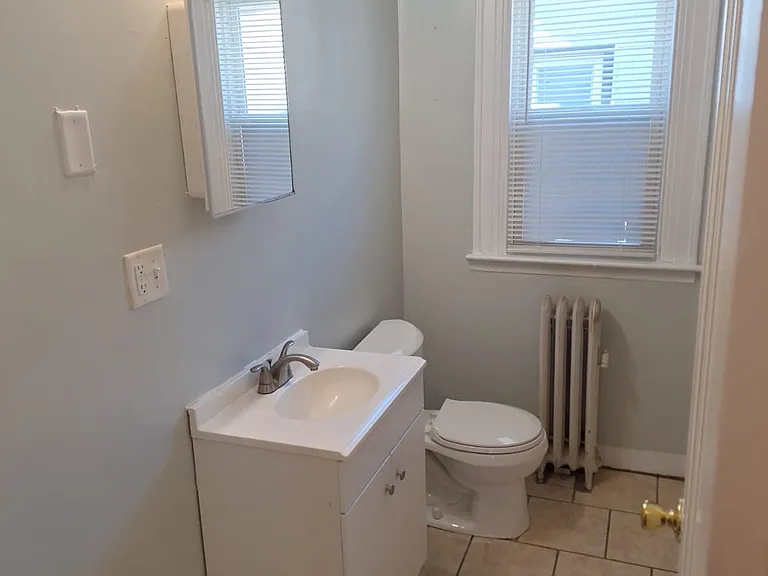 355 Sherman Ave #3 — Photo 10