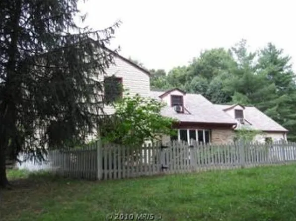 10900 Harley Rd, Lorton, VA 22079