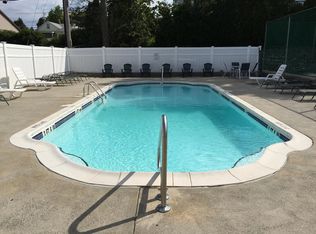 200 Manville Hill Rd BUILDING B, Cumberland, RI 02864