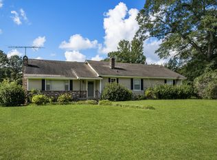 317 Emmett Byrd Rd, Lumberton, MS 39455