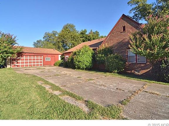 2nd image of 456 S Zurich Ave E