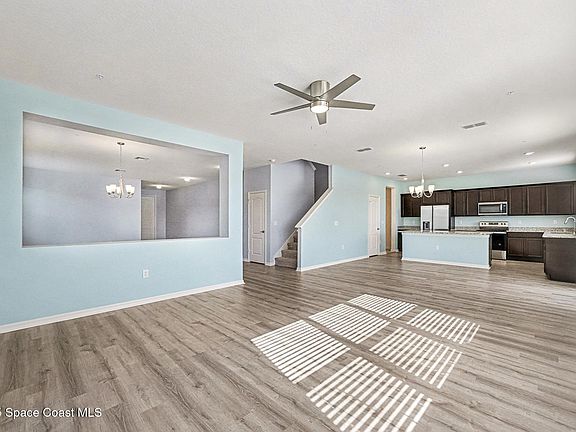 4th image of 8187 Cortese Dr