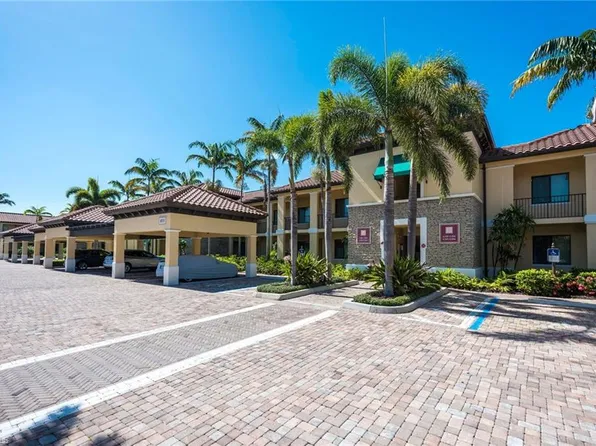 1035 Sandpiper St, Naples, FL 34112