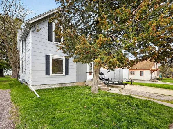 507 N Lincoln Avenue, Beaver Dam, WI 53916
