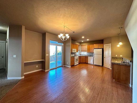 5th image of 4235 SW Rhyolite Pl