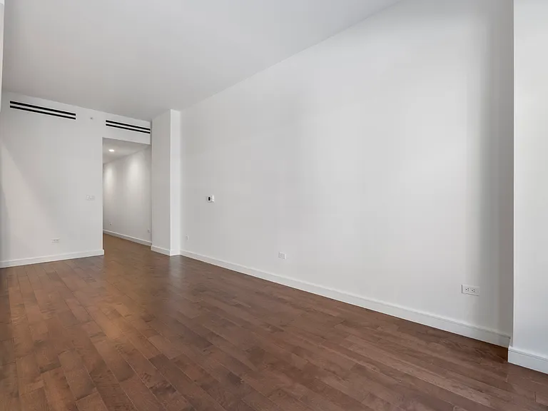 232 E 54th St #5D — Photo 7