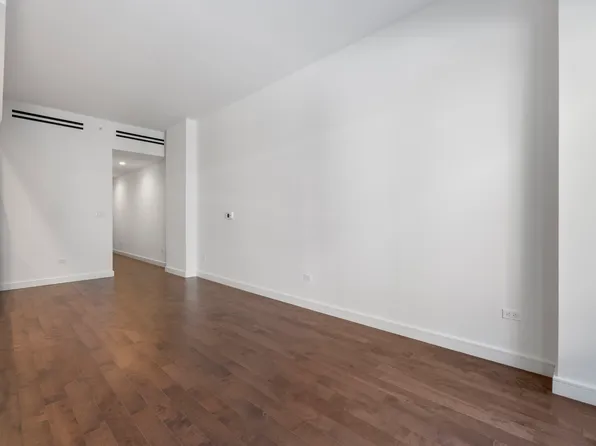 232 East 54th Street 9A image 3 of 16