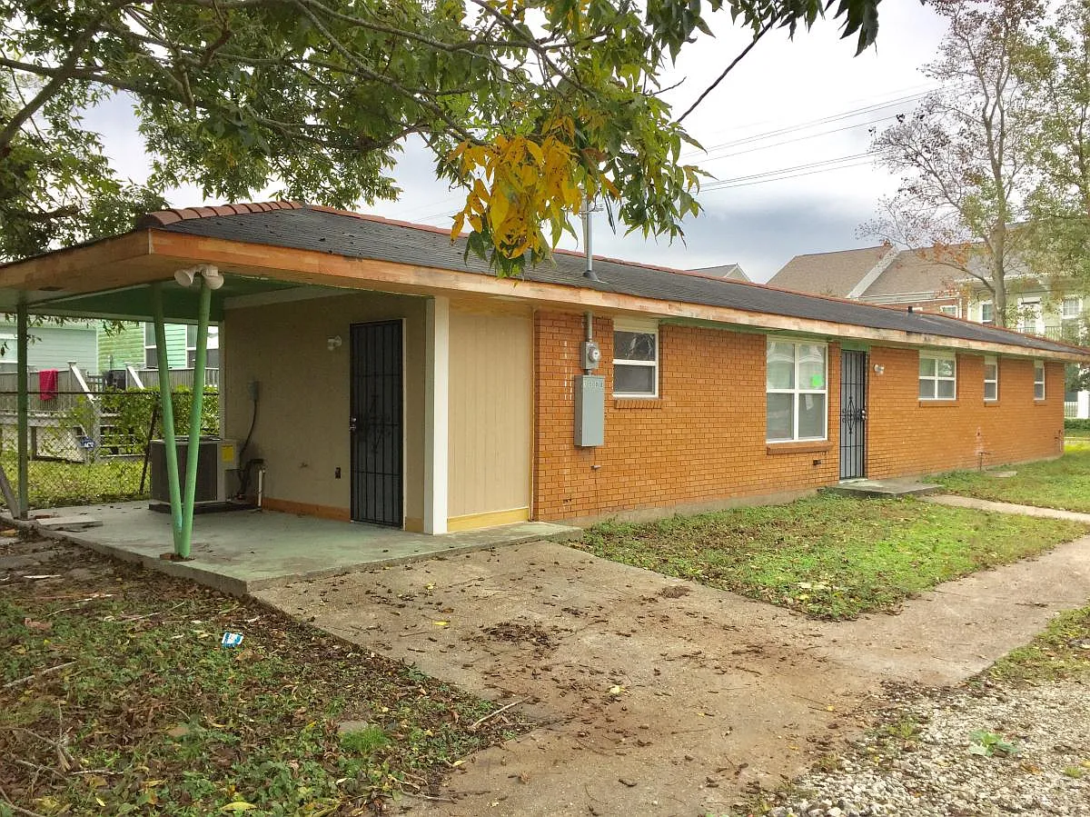 2 bed, 1092 sqft, $1,300 — Photo 2