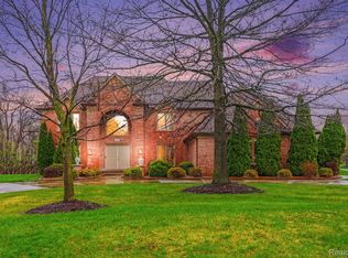 4091 Jacquelynn Ct, Rochester, MI 48306