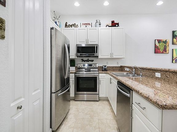 705 SW 147 Avenue, Pembroke Pines, FL 33027