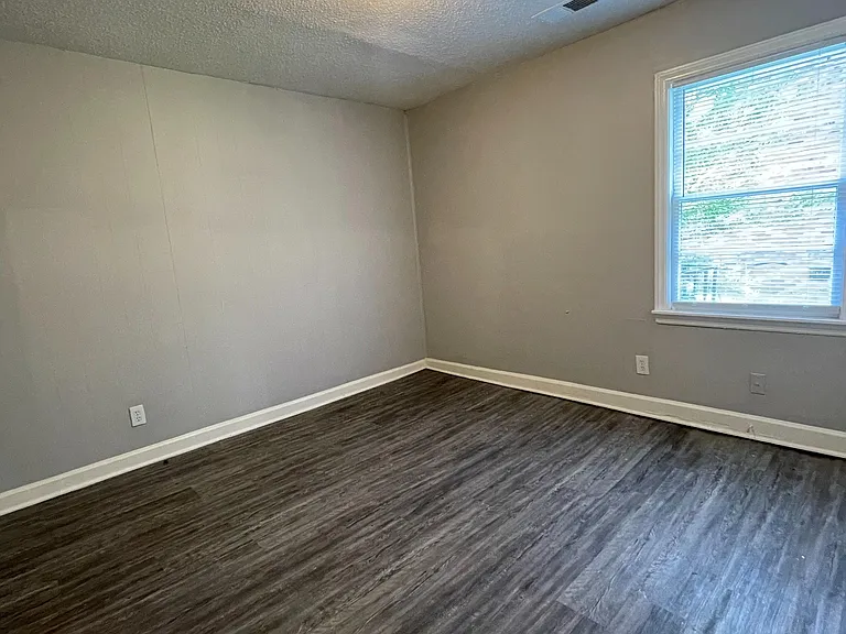 3362 Scenic Hwy — Photo 3