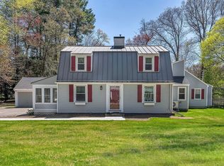 10 Bennett Rd, Wayland, MA 01778