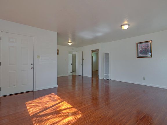 5th image of 4515 Del Norte Blvd