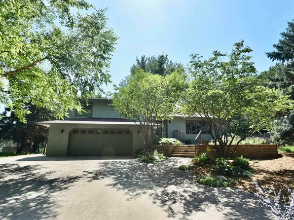 2421 E Marson Dr, Sioux Falls, SD 57103