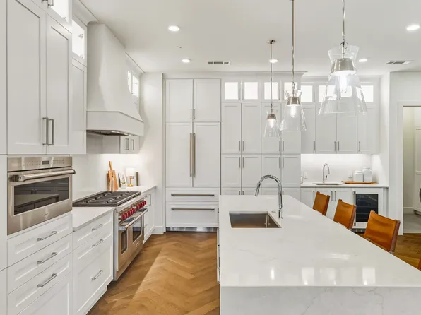 Residences at Southlake