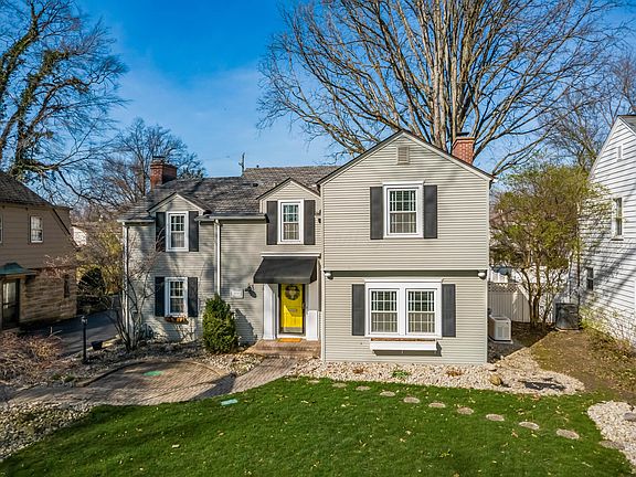 4th image of 2695 Henthorn Rd