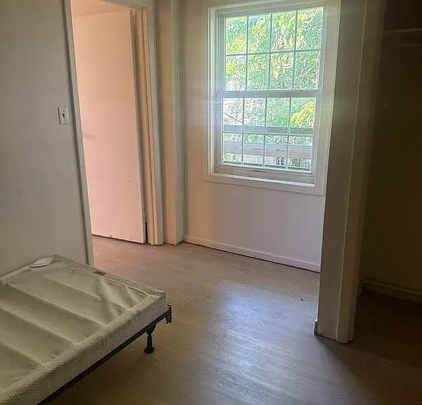 520 Hamilton St #7 — Photo 7