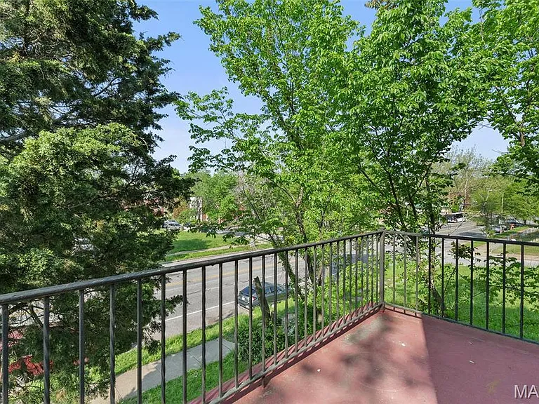 5717 Page Blvd #A — Photo 8