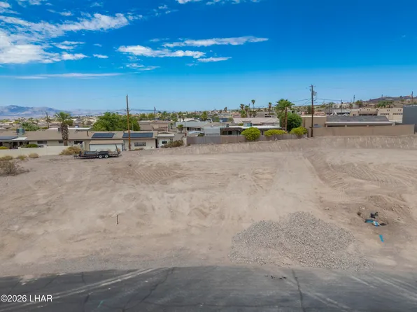 3941 Flint Dr, Lake Havasu City, AZ 86406