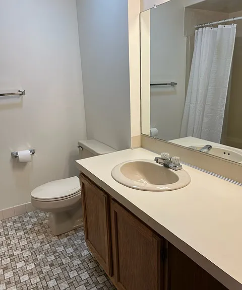 182 Chenango Ave #6 — Photo 24