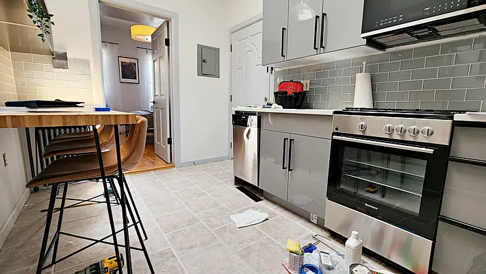 Rented by Compass | media 13