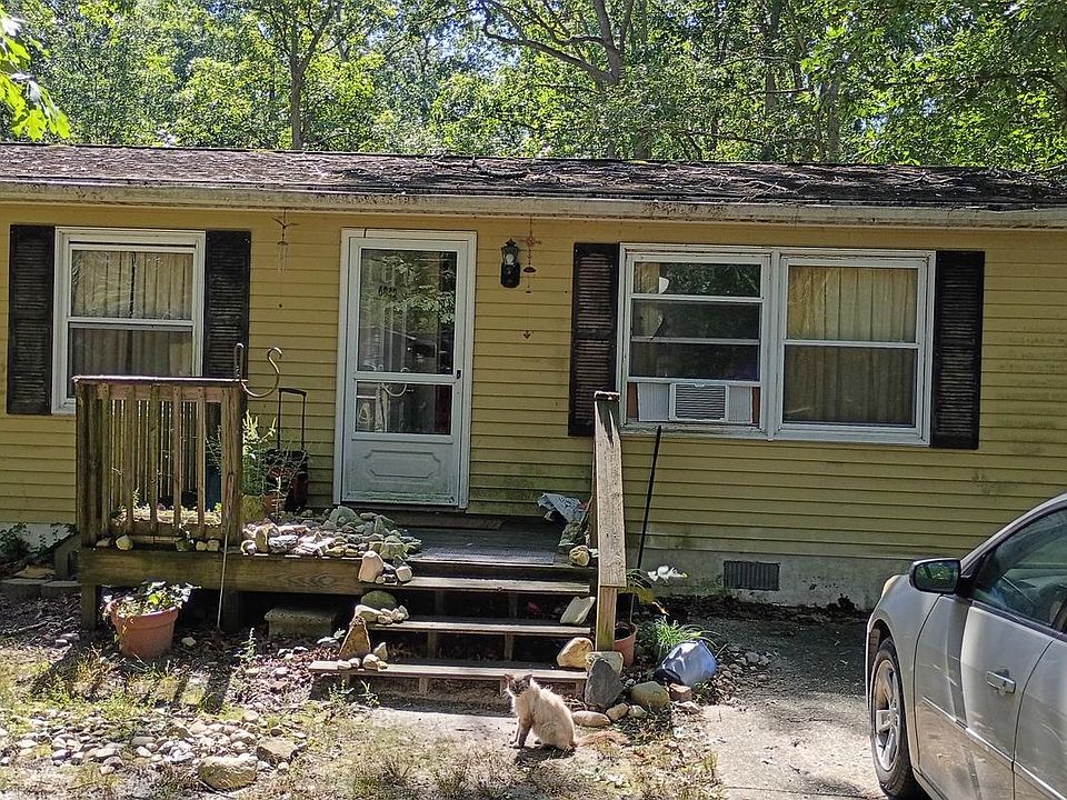1st image of 6042 Hickory St