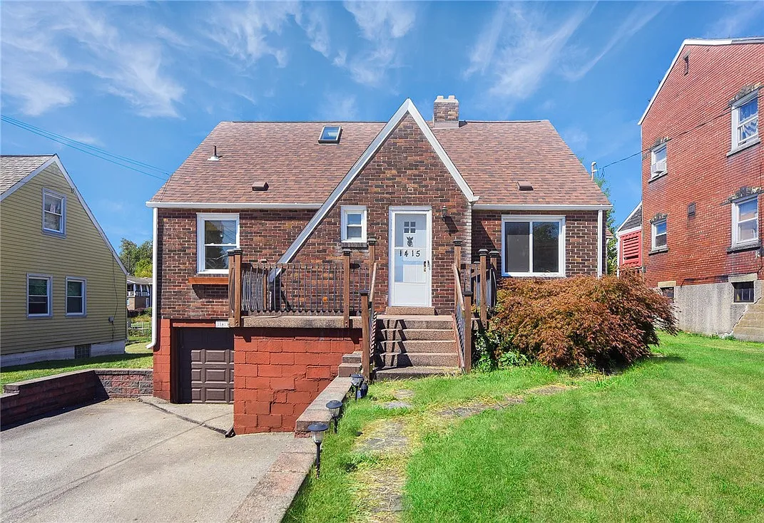 1415 James St photo 1