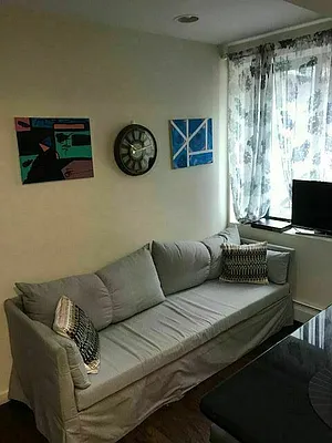 Rented by Paramount Realty Management | media 31