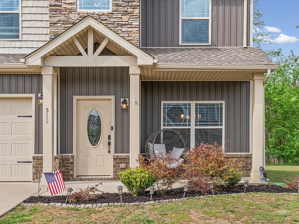 1st image of 513 Somerset Ln