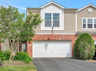 16202 Golfview Dr, Lockport, IL 60441