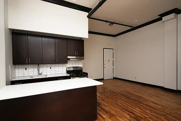 Rented by Owner | media 9