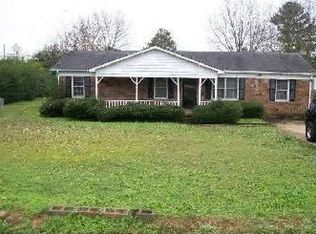 1314 Mountain Brook Dr, Thomaston, GA 30286