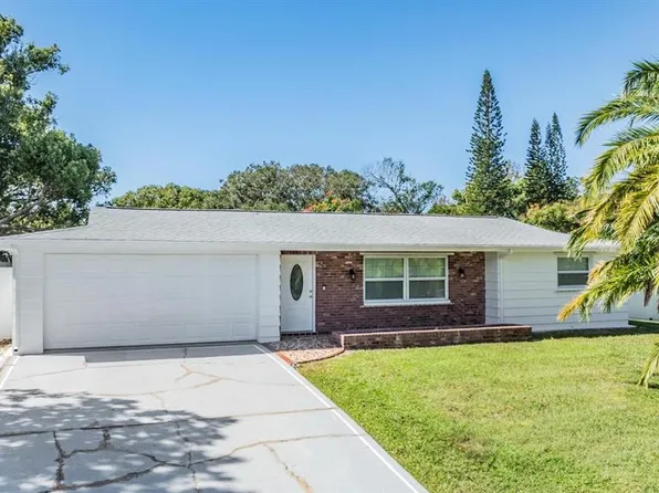 6385 CONNIEWOOD SQUARE, NEW PORT RICHEY, FL 34653