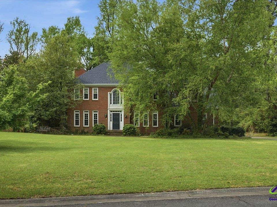 1st image of 118 Ashford Park