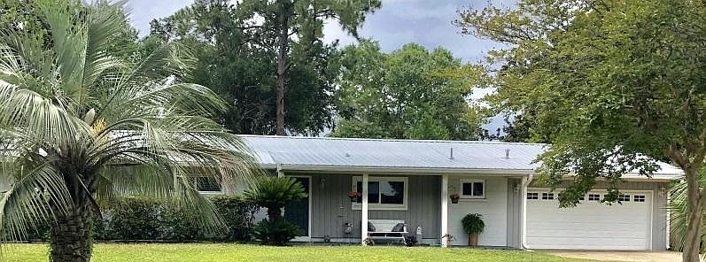 1st image of 318 Yacht Club Dr NE