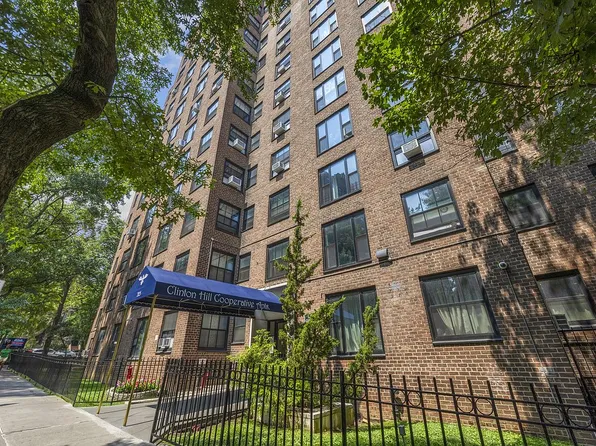 325 Clinton Ave APT 8A, Brooklyn, NY 11205