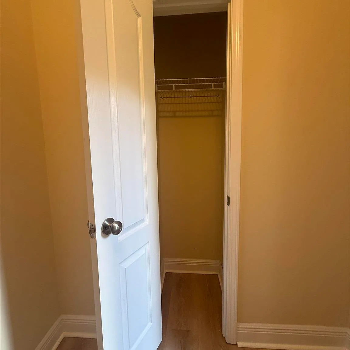 4 bed, 2231 sqft, $2,295 — Photo 3