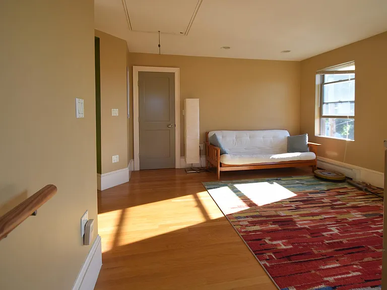 51 Russell Rd — Photo 16