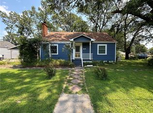 805 McArthur St, Coffeyville, KS 67337