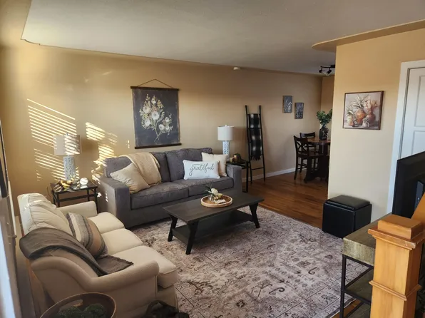 3509 Hynds Blvd, Cheyenne, WY 82001