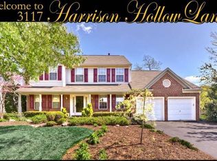 3117 Harrison Hollow Ln, Herndon, VA 20171
