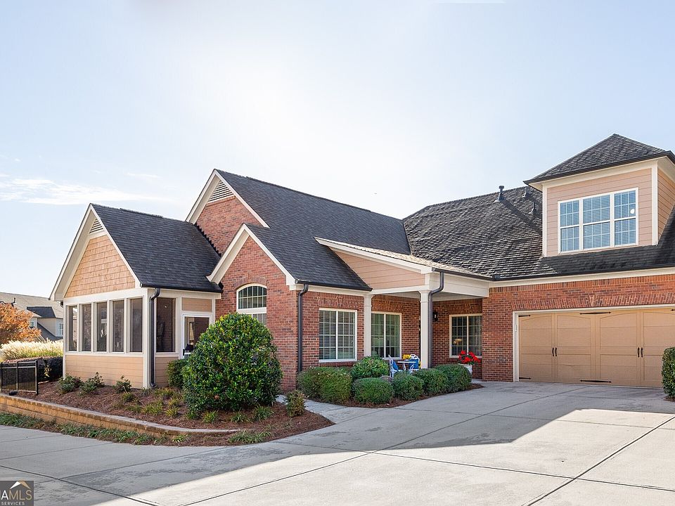 1st image of 332 Brookhaven Walk
