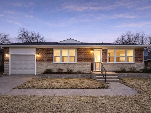 1295 Chambers Rd, Saint Louis, MO 63137